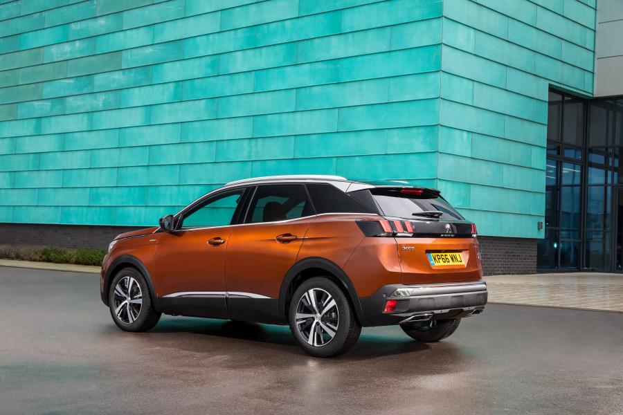  Peugeot 3008 GT Line 2016 года  (UK) (фото 5 из 15)